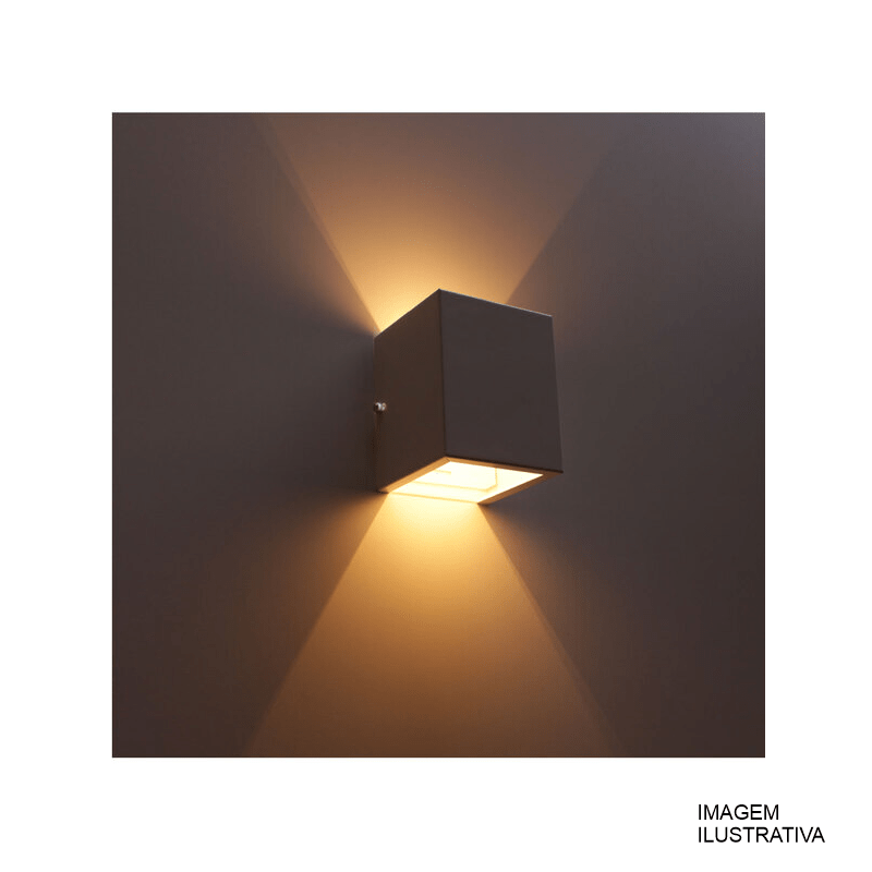 ARANDELA QUADRADA C/LED FOCO-PRATA 1W 8025/1
